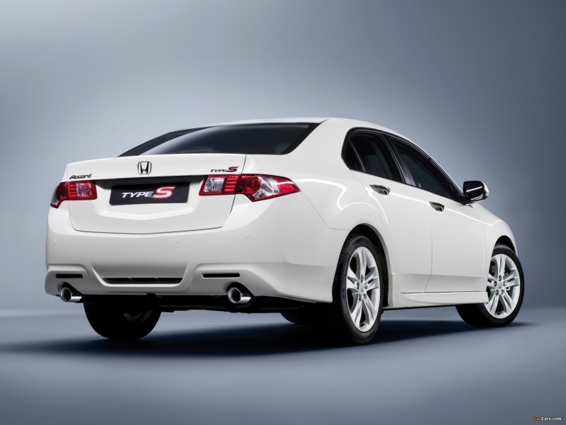 Honda Accord Type s белая