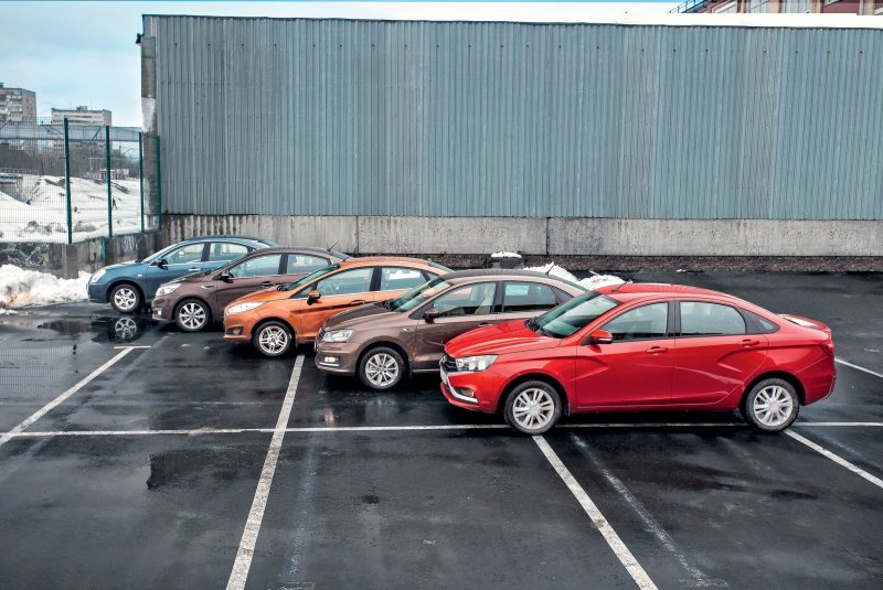 Lada Vesta и Hyundai Solaris