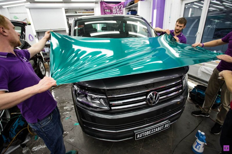 Плёнка для автомобиля оклейка