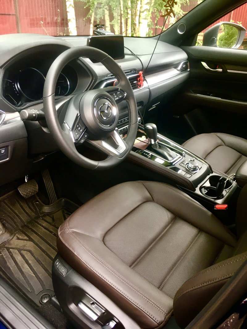 Салон Mazda CX-5 Executive