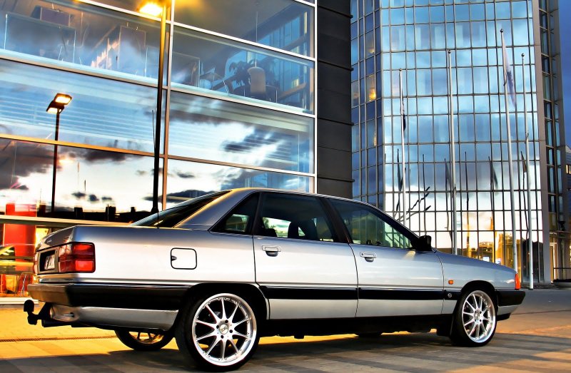 Audi 100 III (c3)