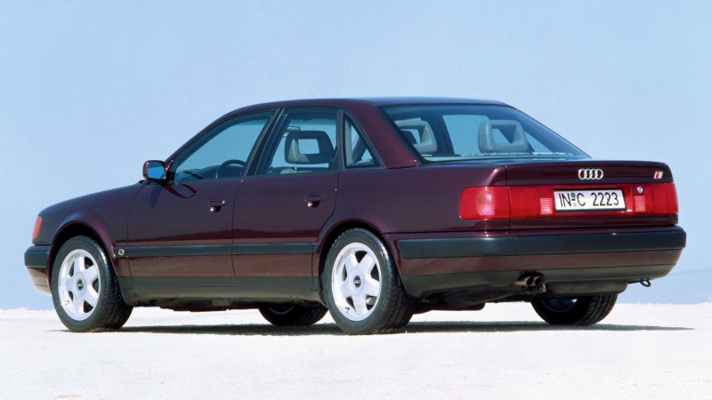 Audi s4 c4(100)