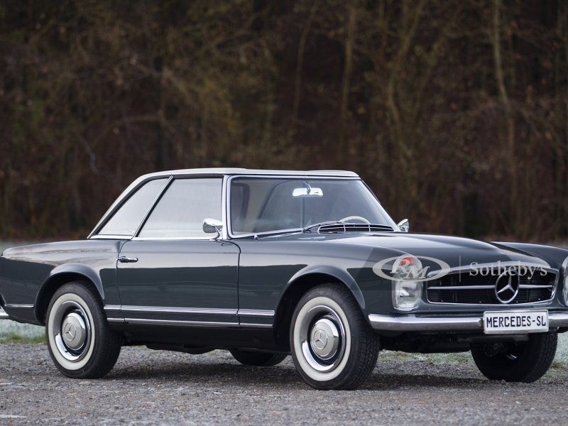 Mercedes-Benz w113