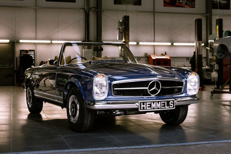 Mercedes w113 280sl