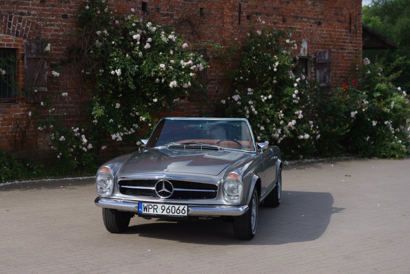 Мерседес 230 SL