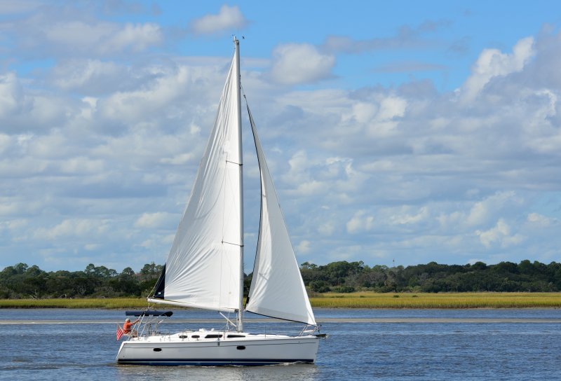 Швертбот sailboat