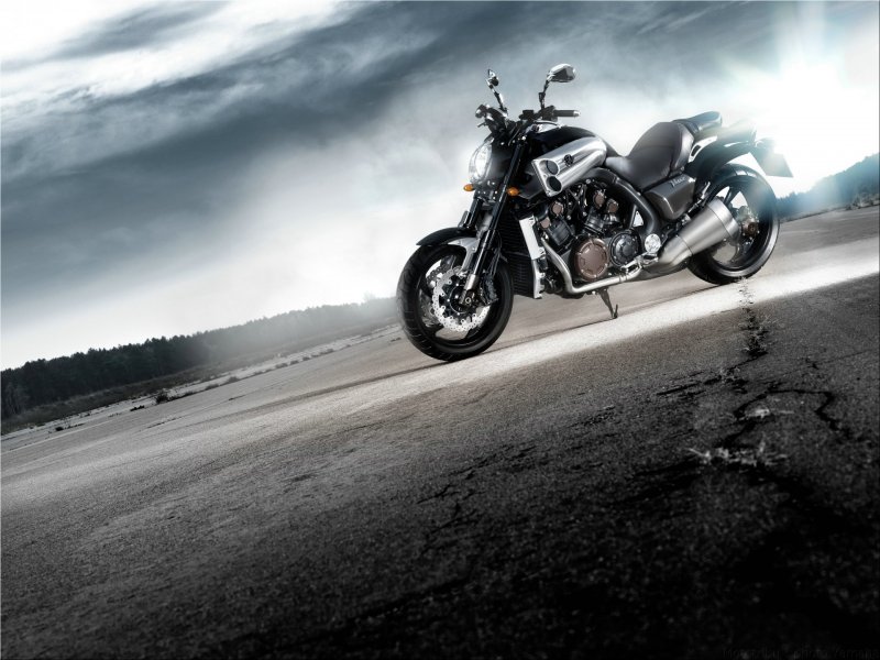 Yamaha v-Max 1900