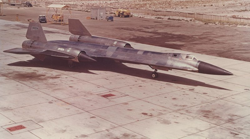 Локхид самолет а-12