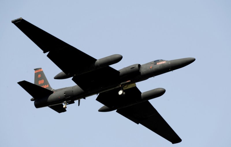 Самолет SR 71 Blackbird черный Дрозд