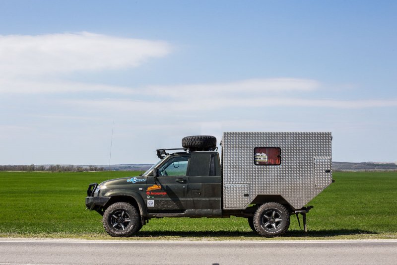 UAZ Cargo