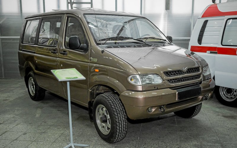 УАЗ-3165м - минивэн