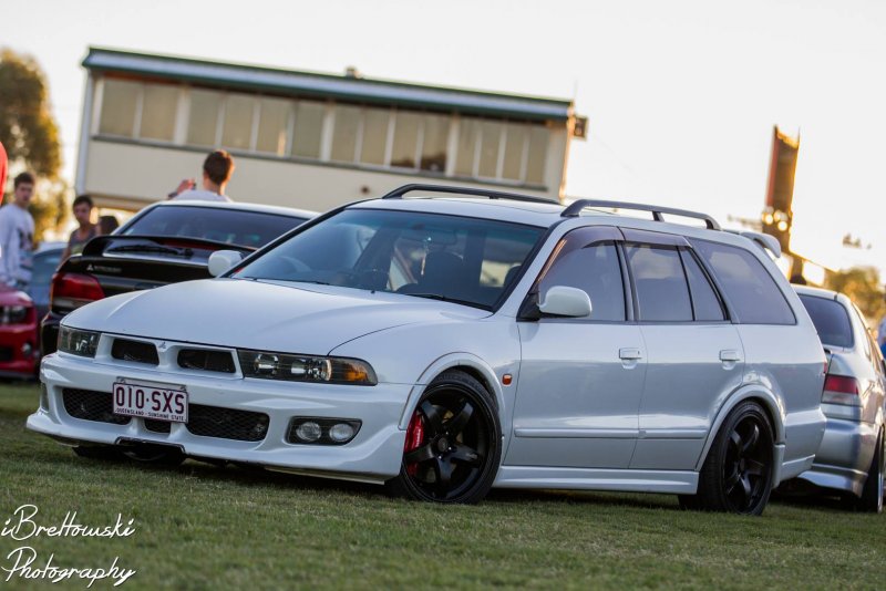Mitsubishi Legnum VR-4