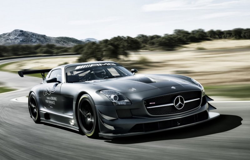 Mercedes AMG gt3 2015