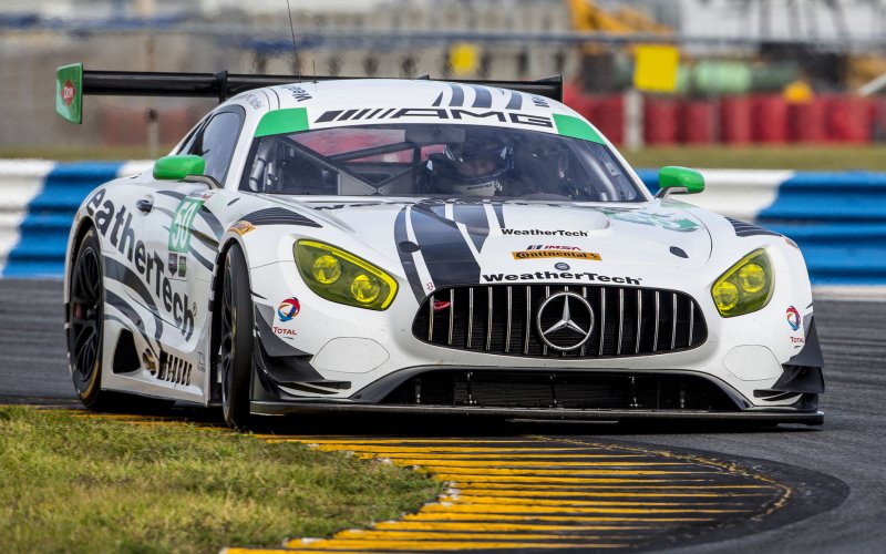 Mercedes AMG gt3 2015