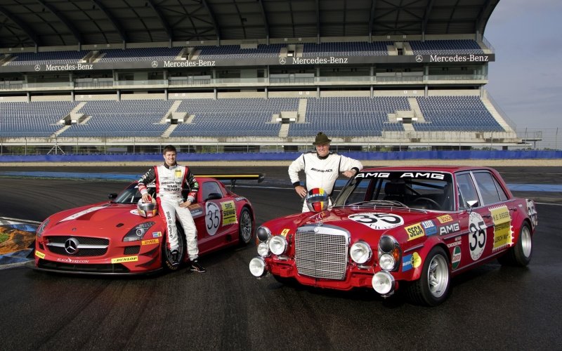Mercedes Benz 300 sel AMG картина