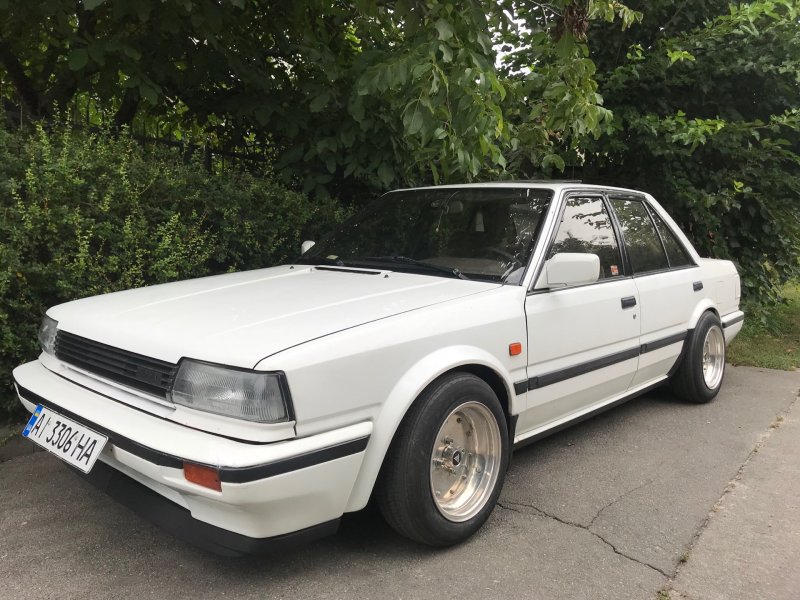 Nissan Bluebird 86