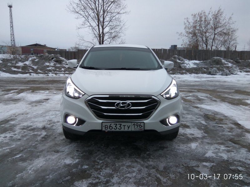 Хендай ix35 с черной крышей