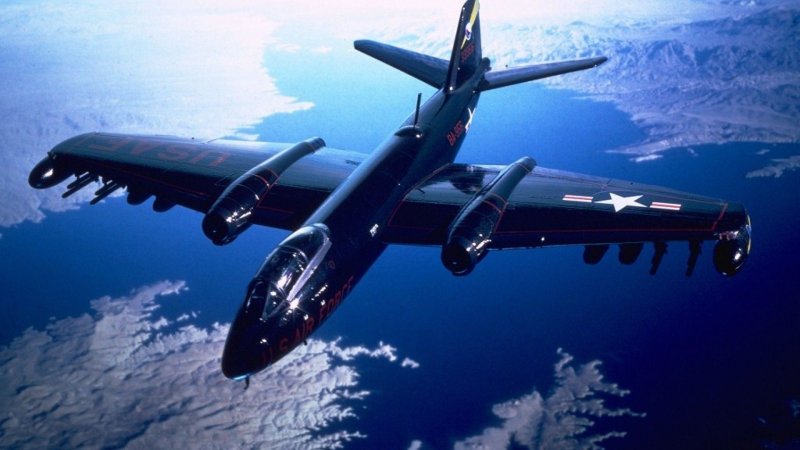 Стелс-бомбардировщик b-2