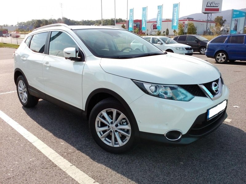 Nissan Qashqai j11 белый