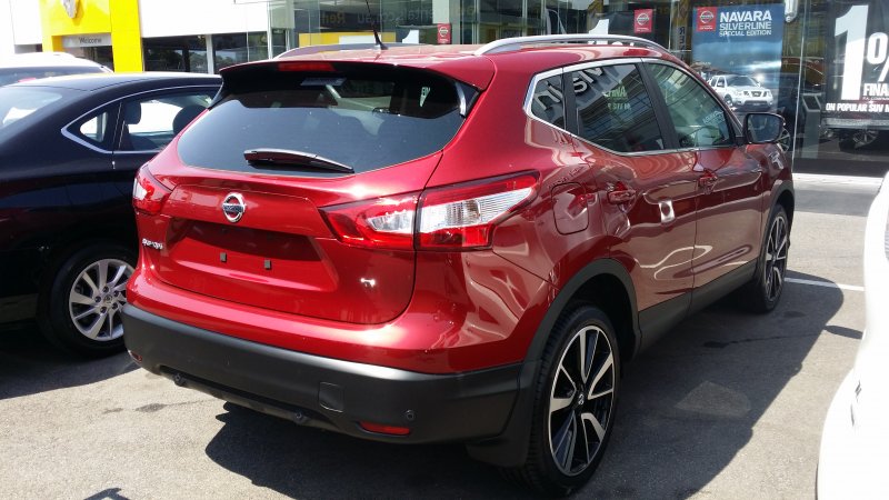 Nissan Qashqai 2015 j11