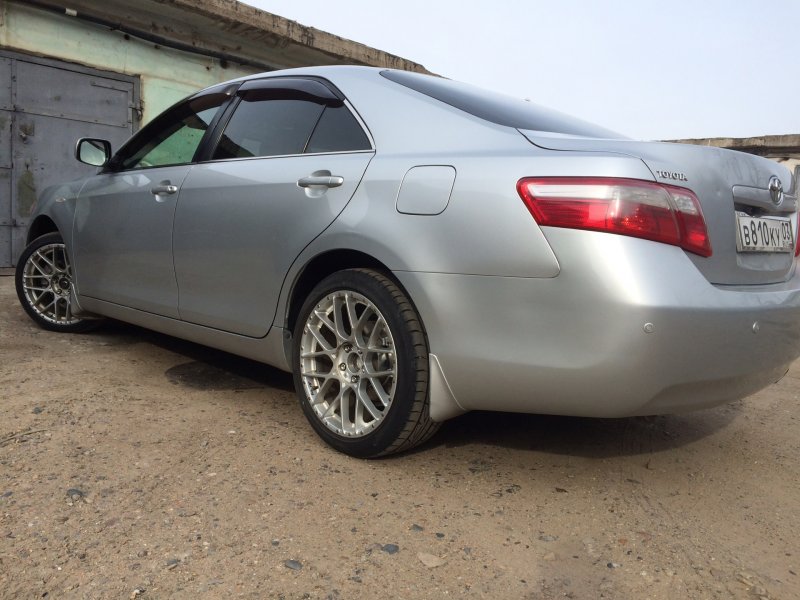 18 Колеса Toyota Camry 40