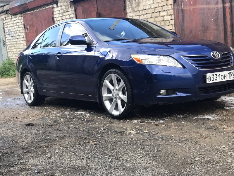 Toyota Camry 40 r19