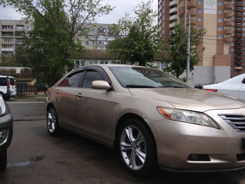 Toyota Camry xv40 r18