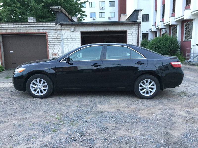 Toyota Camry 40 r18