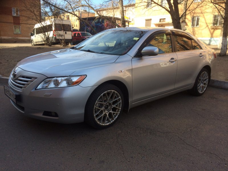 Toyota Camry 50 r18