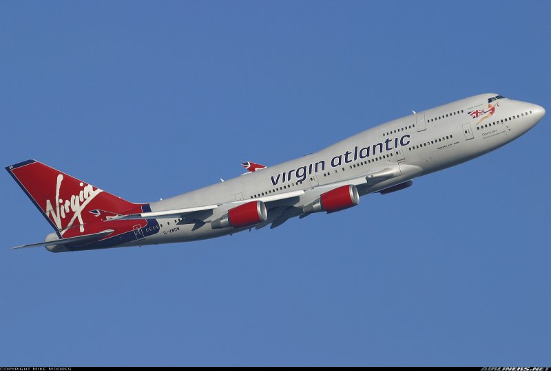 Boeing 747-400 Трансаэро