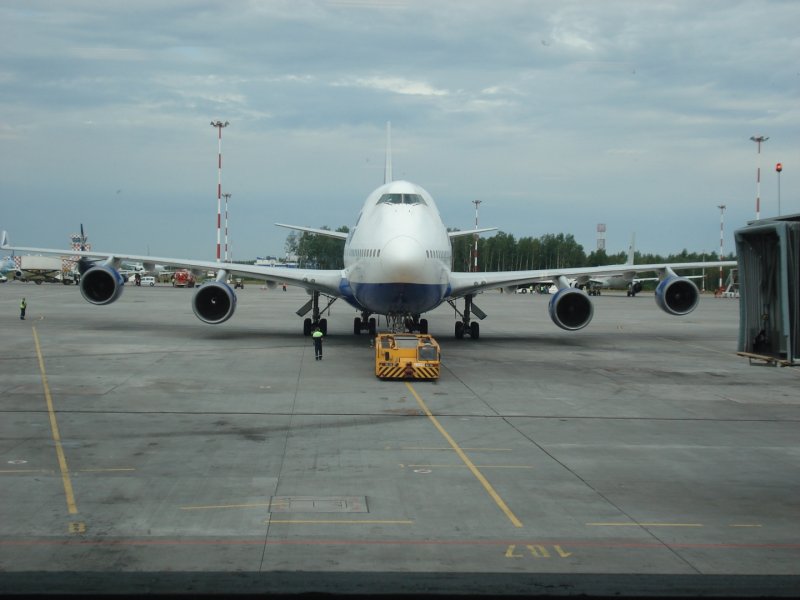Салон самолёта Боинг 747-400