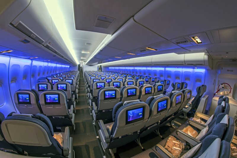 Самолёт Боинг 747-400