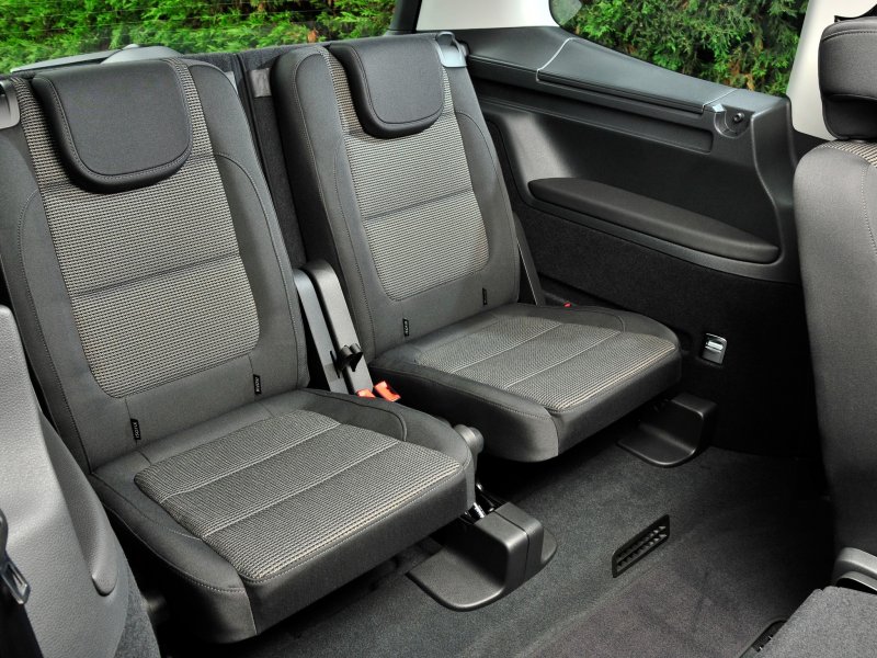 Volkswagen Sharan 2013 третий ряд