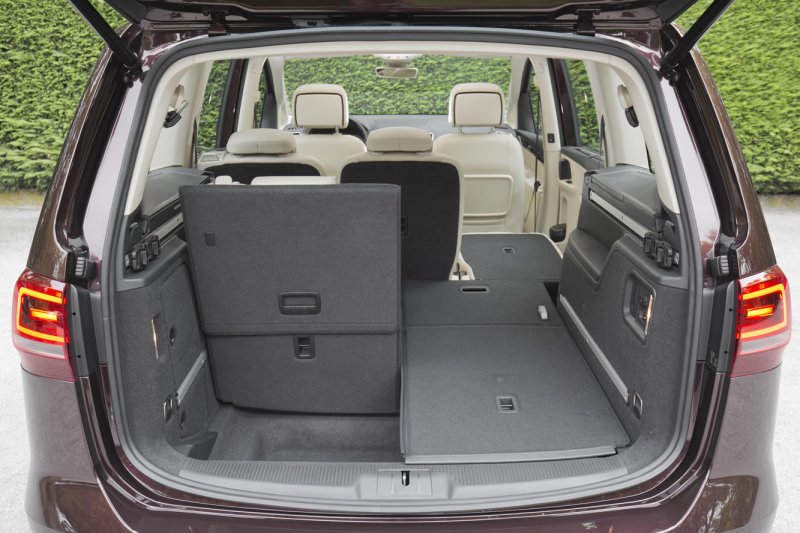 VW Sharan 2015 салон