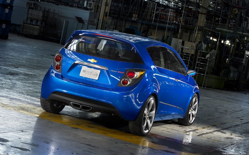 Chevrolet Aveo хэтчбек т300