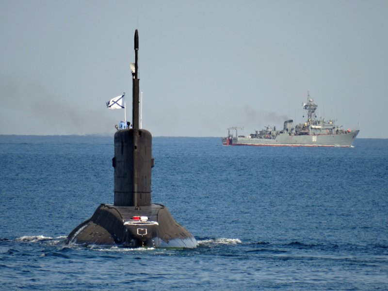Пролив Босфор подводная лодка