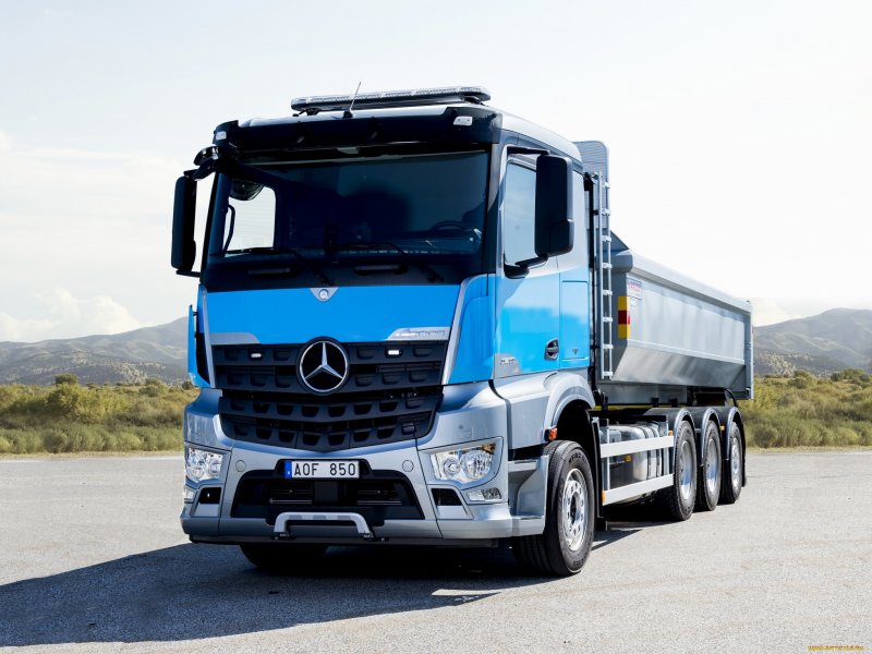 Mercedes Benz Arocs 2020