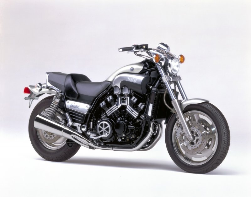 Yamaha v-Max 1400