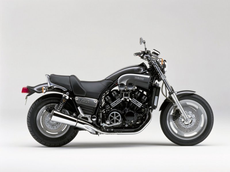 Мотоцикл Ямаха v Max 1200