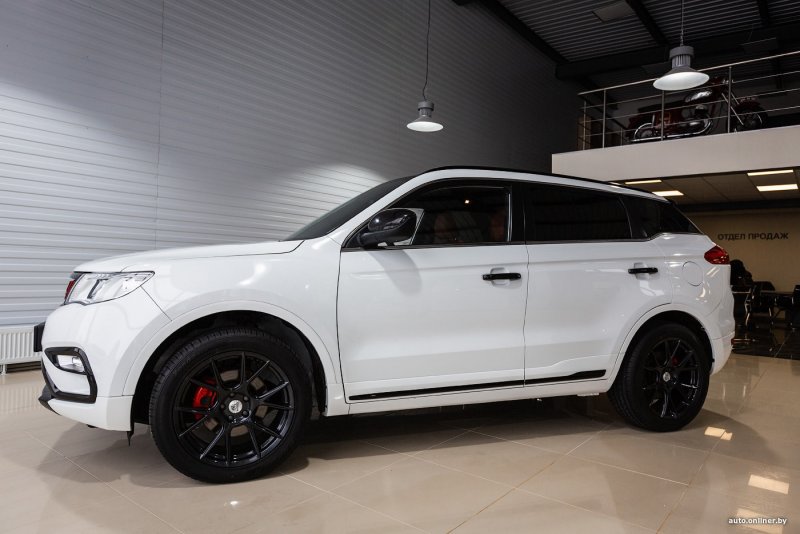 Geely Atlas антихром