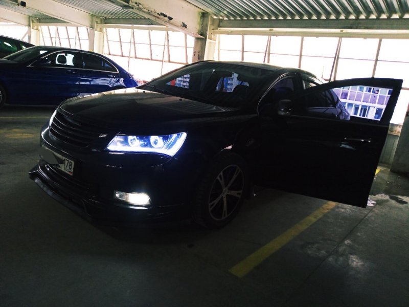 Geely Emgrand ec7 ночью