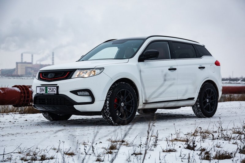 Geely Atlas антихром