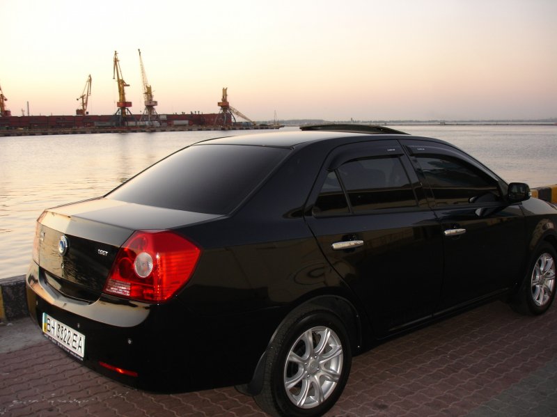 Geely MK опер