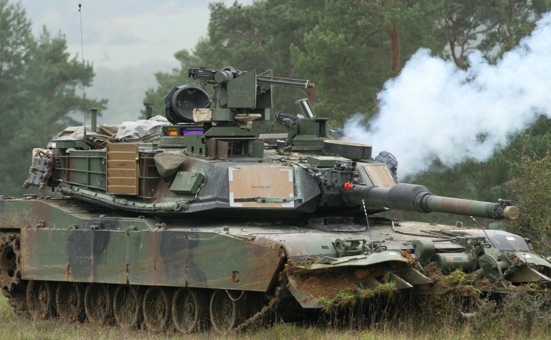 Танк Abrams m1a2