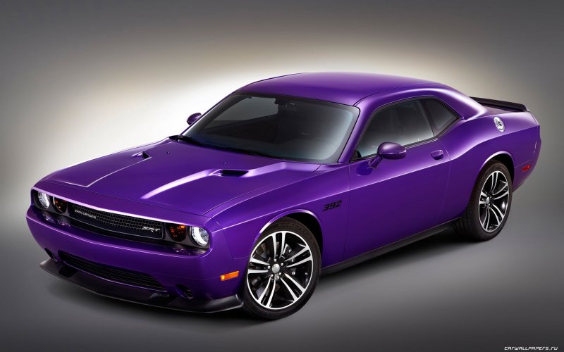 Dodge Challenger srt8 2014