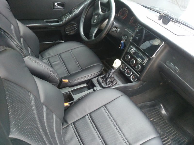 Audi 80 b3 кожаный салон
