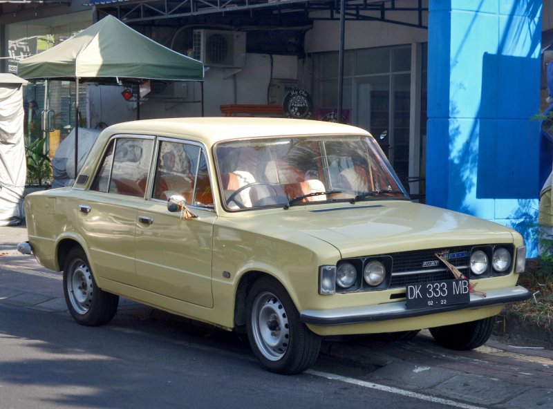 Fiat 124 Special