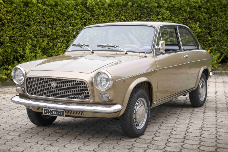 Fiat 124 Coupe