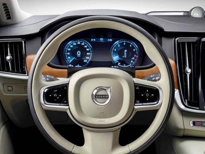 Новый Volvo s90 салон