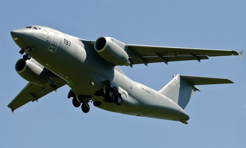 Антонов АН-77